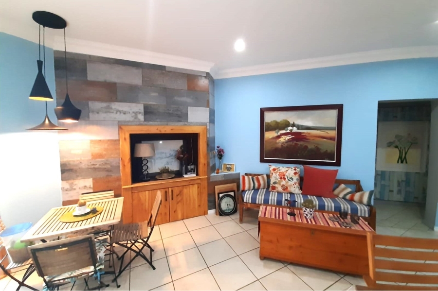 To Let 1 Bedroom Property for Rent in Country Club Western Cape